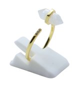 Ring van 925 sterling zilver met maansteenpunt