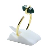 Ring van 925 sterling zilver met malachietpunt