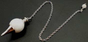 Bolpendel Witte Maansteen 4cm